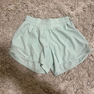 Lululemon hotty hot (discontinued color)